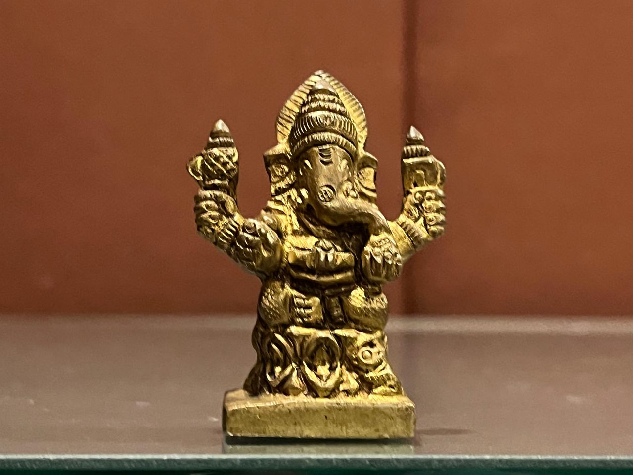 Ganesha  /5 ganesha/different wt and price.