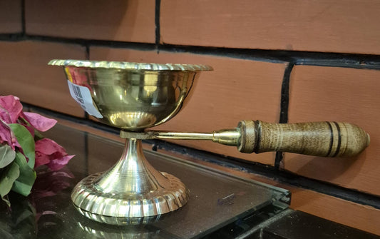 Dhoobakkal with Wooden Handle