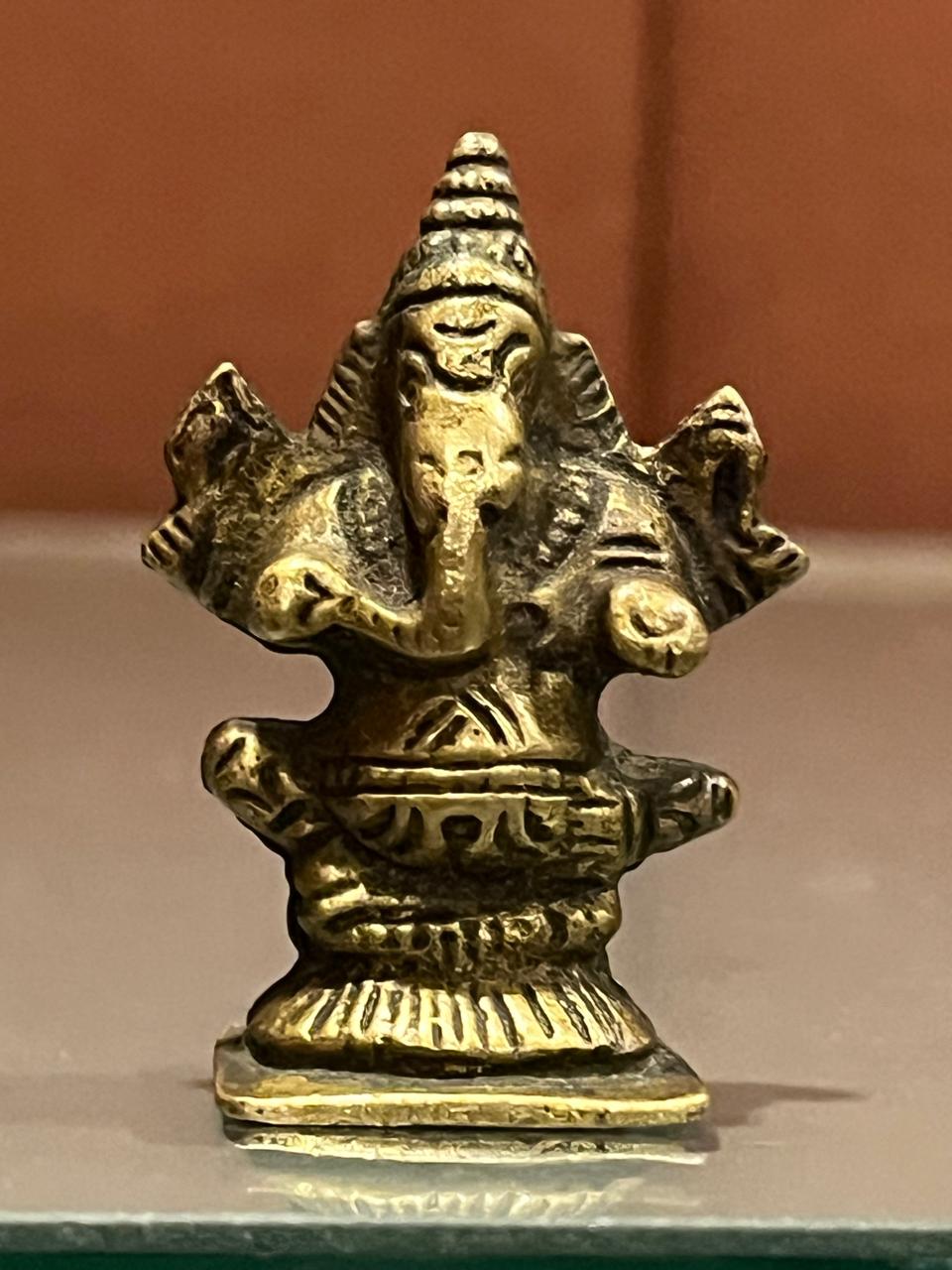 Ganesha  /5 ganesha/different wt and price.