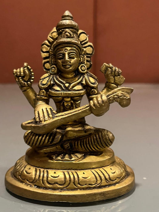 Saraswati/wt 515 gms/ht 4 inch/brass