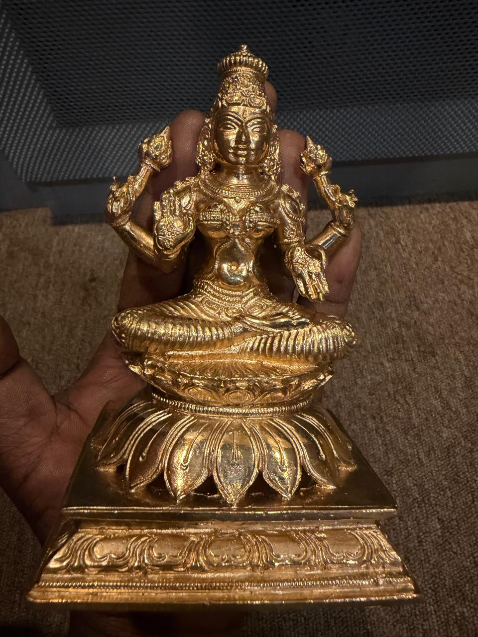 panchalogam   lakshmi 2in /2 ht 2.75inch wt154gms br1.5 inchno1 ht2 inch wt 84gms breath1inpricers 5250ch Price 3750//
