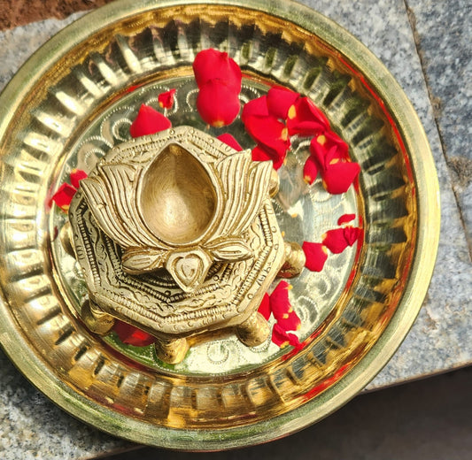 Lotus lamp