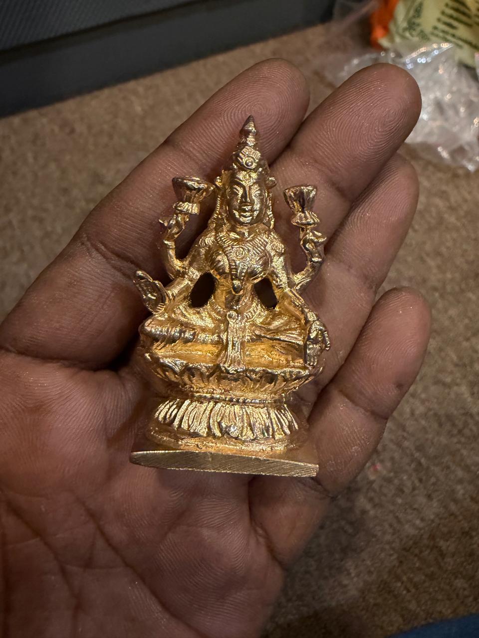 panchalogam   lakshmi 2in /2 ht 2.75inch wt154gms br1.5 inchno1 ht2 inch wt 84gms breath1inpricers 5250ch Price 3750//