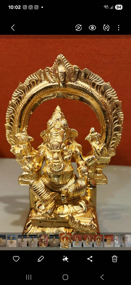 Name: Panchaloga  Ganesha 
Weight: 1046g
Height:6.5inch.
Width:3 inch
Price:Rs10 500/